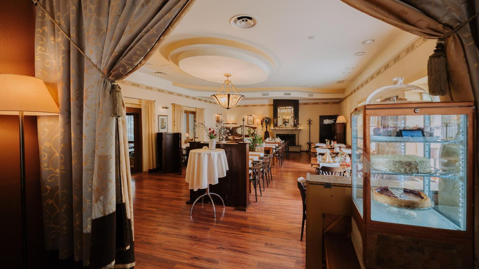 Boutique Hotel Maraton Kassa Kültér fotó